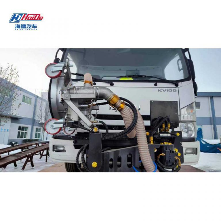 CHD5070TWQQLE6-High-pressure-Water-Road-Marking-Line-Cleaning-Truck8