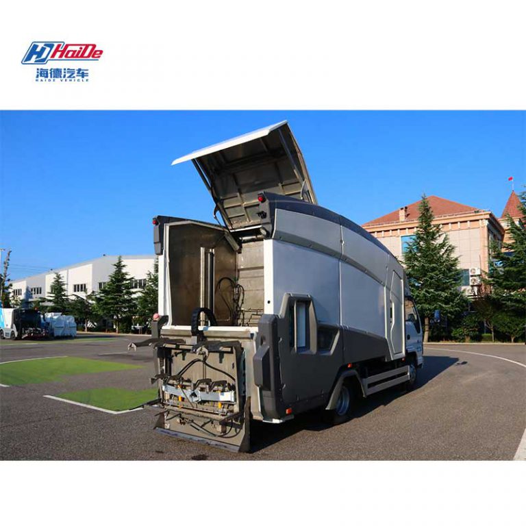CHD5073TQXQLE6-Dustbin-Cleaning-Truck-6
