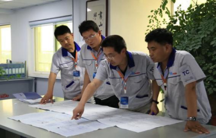 A professional R&D team04