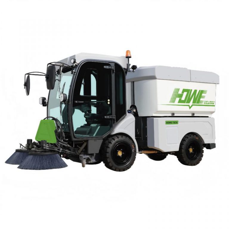Compact electric street sweeper with front brushes for municipal road cleaning